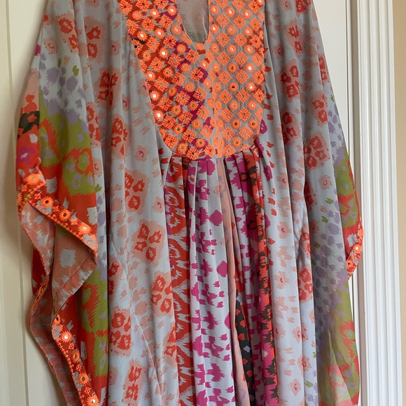 Caftan - Picture 4 of 4
